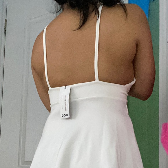 White Dress - Picture 6 of 6